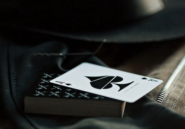 Carte da gioco di re Inverted Paper Invisible per la macchina fotografica e le lenti del filtrante